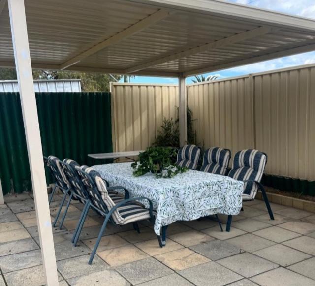 Comfort Inn Getaway Perth Exterior photo